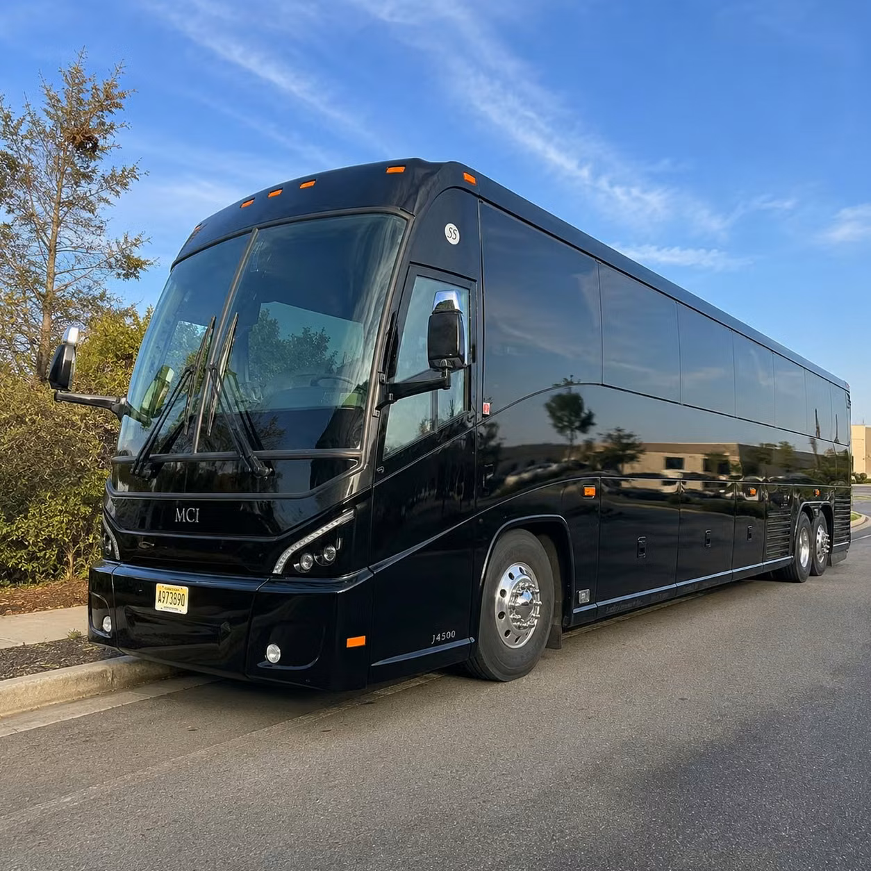 airport transfers for government and military groups flying through sacramento